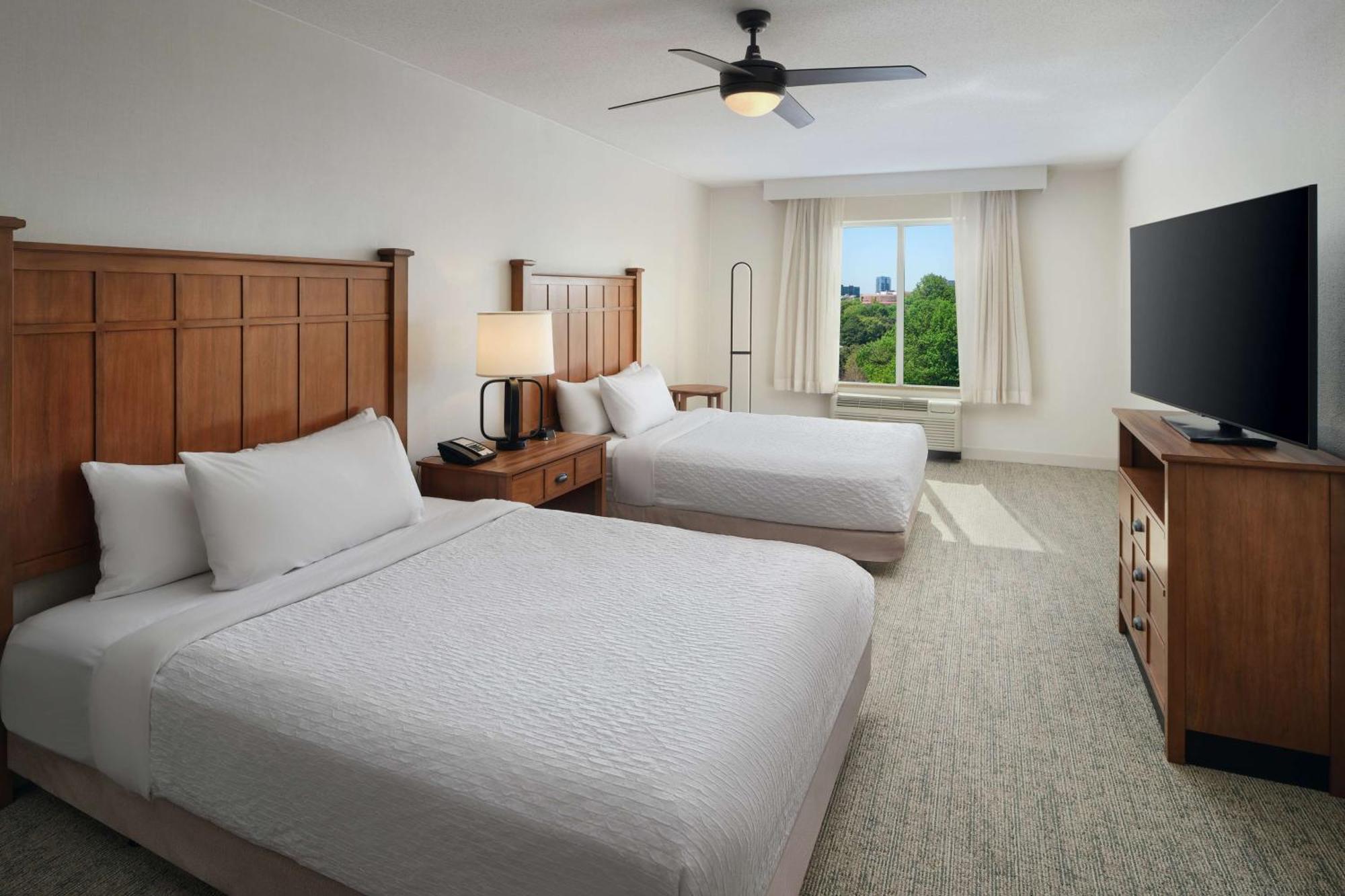 Homewood Midtown Hotel 3*