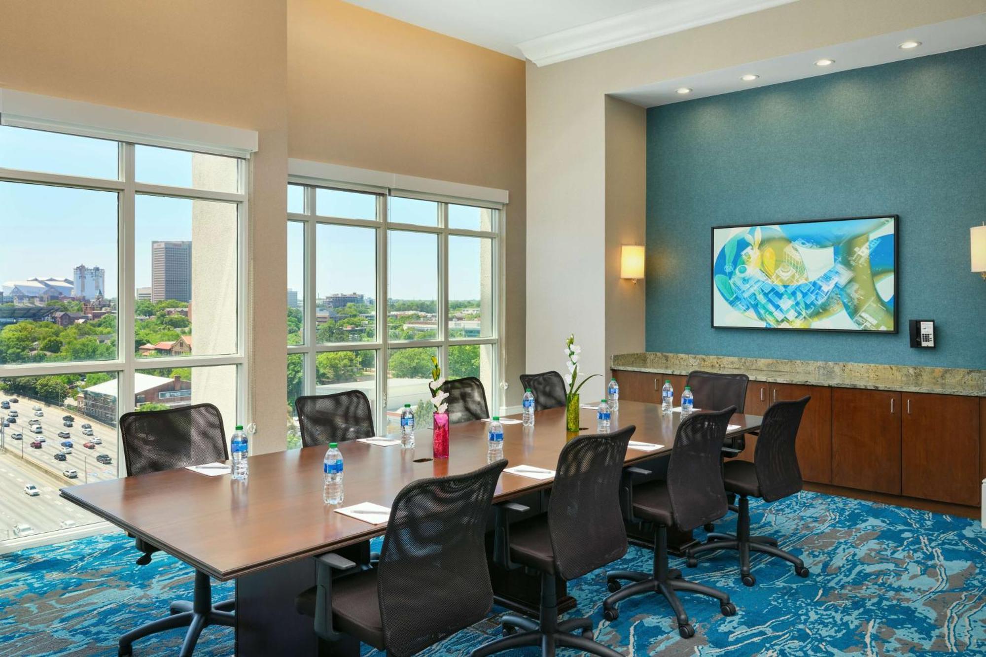 Homewood Midtown Hotel
