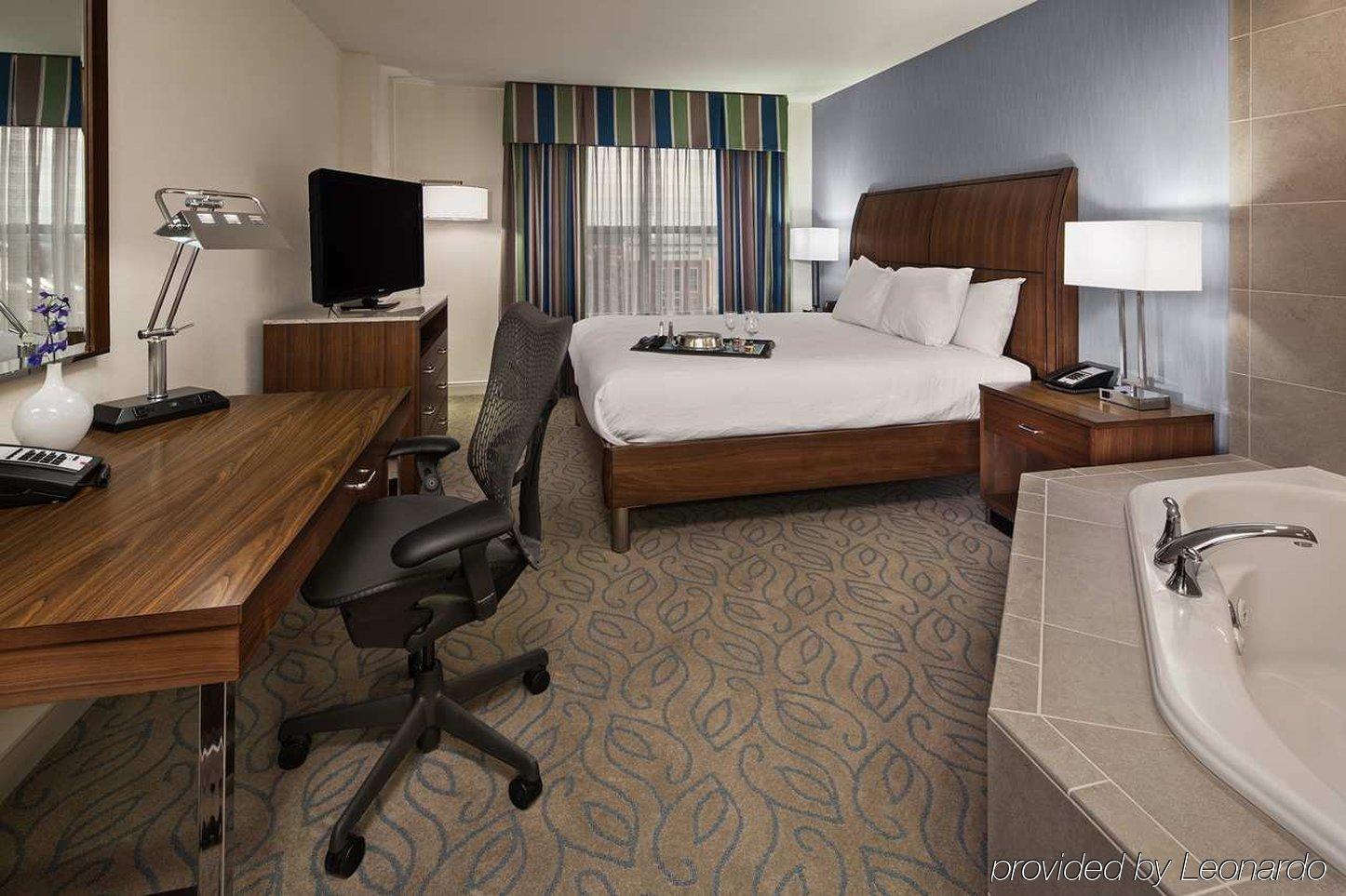 Hotel Homewood Midtown 3*